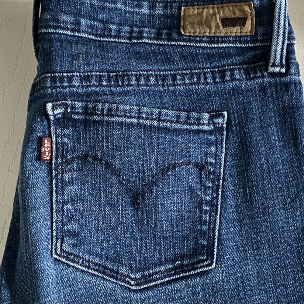 Levi’s Slight Curve Modern Rise Denim Jeans
